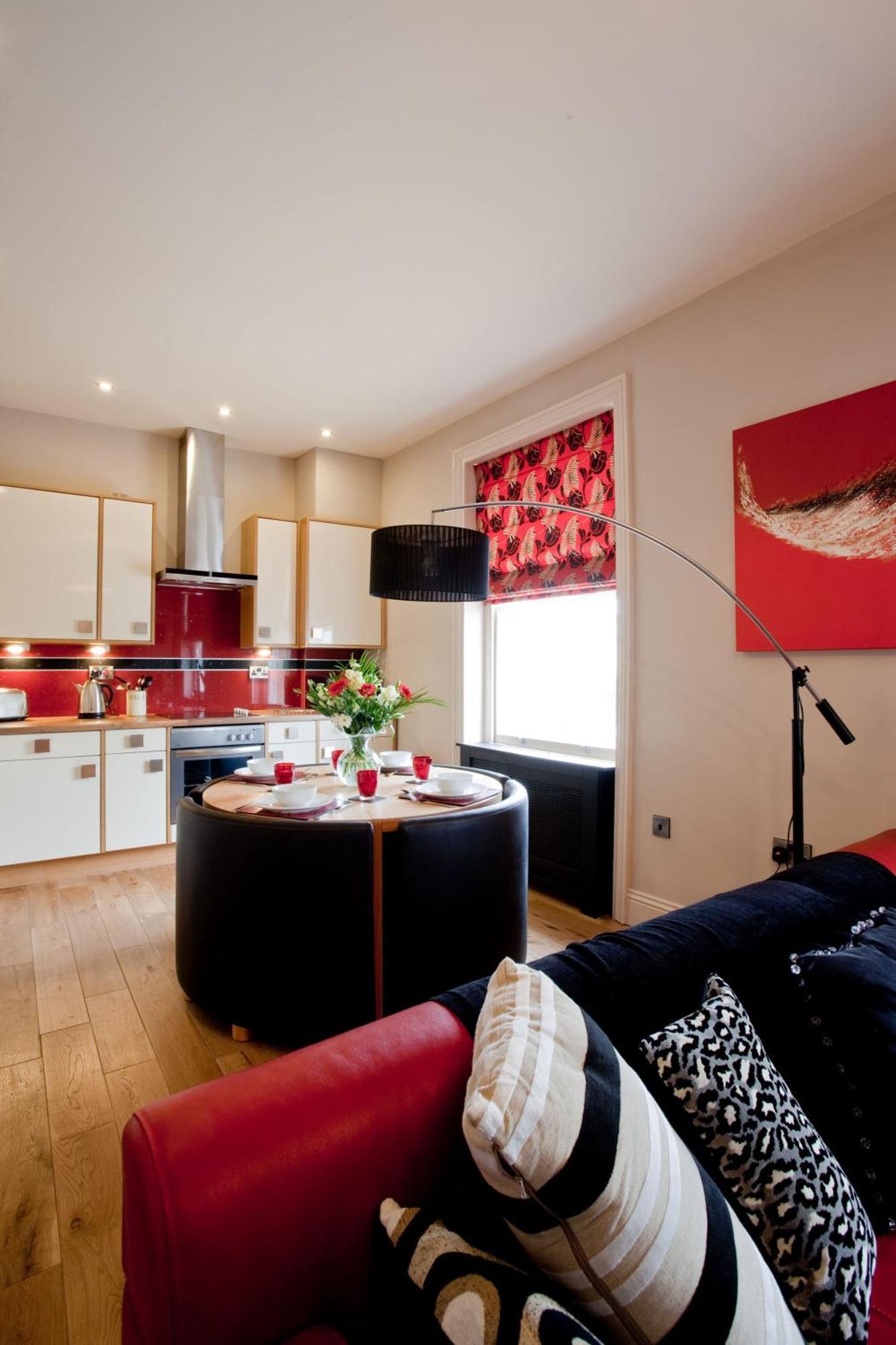 Portland Apartments Cheltenham Eksteriør billede