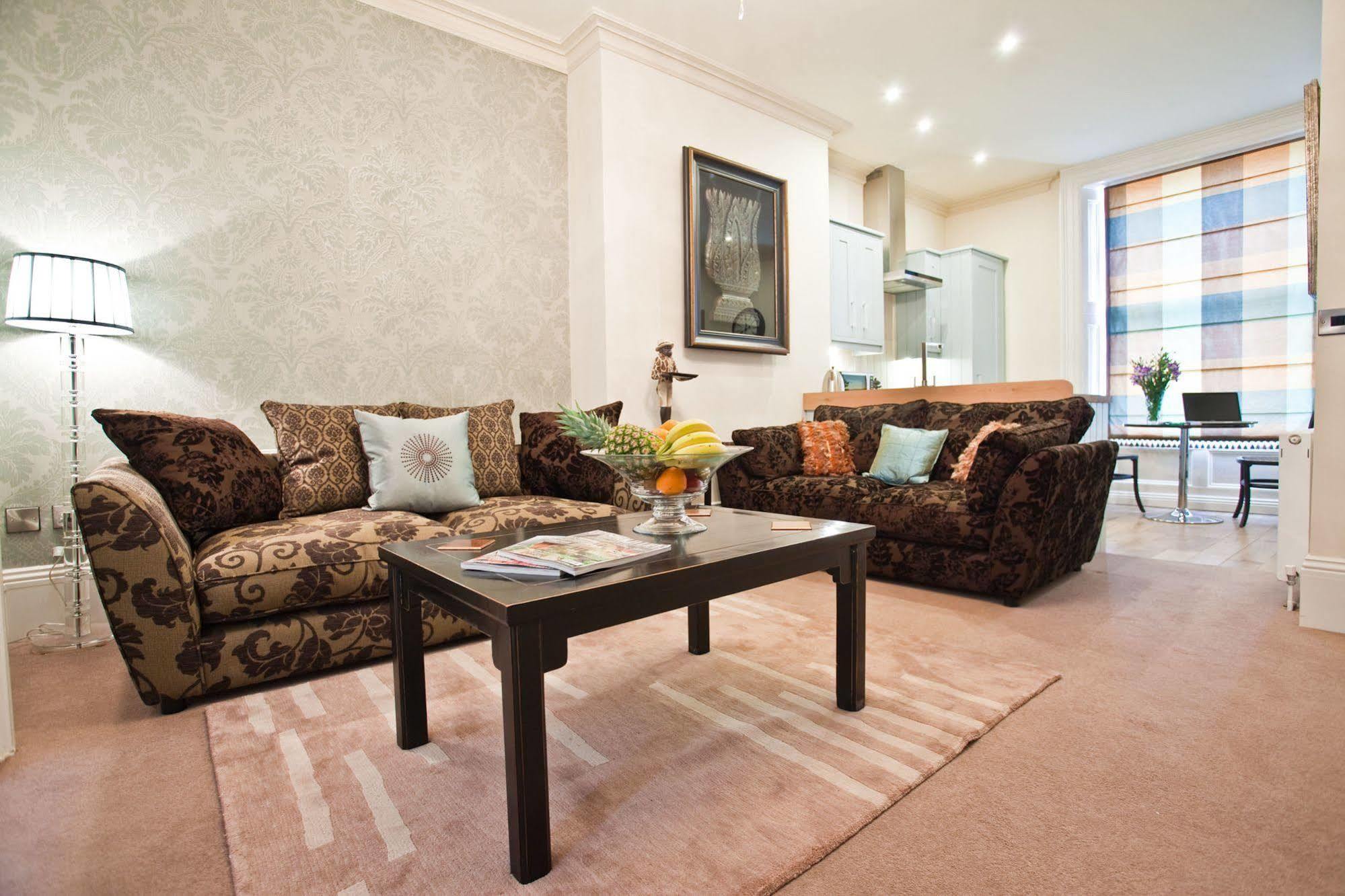 Portland Apartments Cheltenham Eksteriør billede